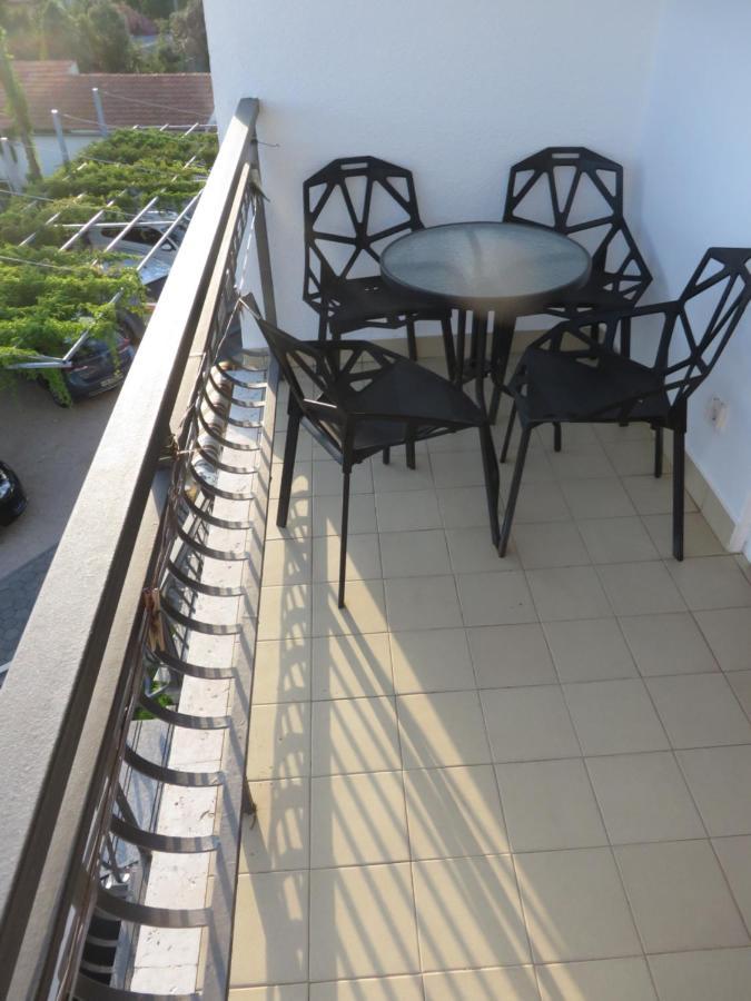 Apartments Tonka Pakoštane Eksteriør bilde