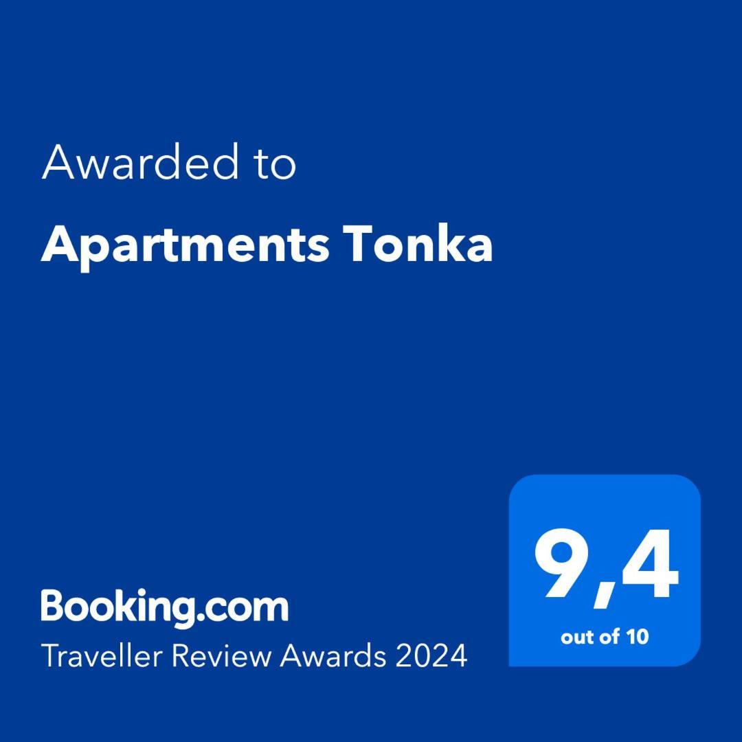 Apartments Tonka Pakoštane Eksteriør bilde
