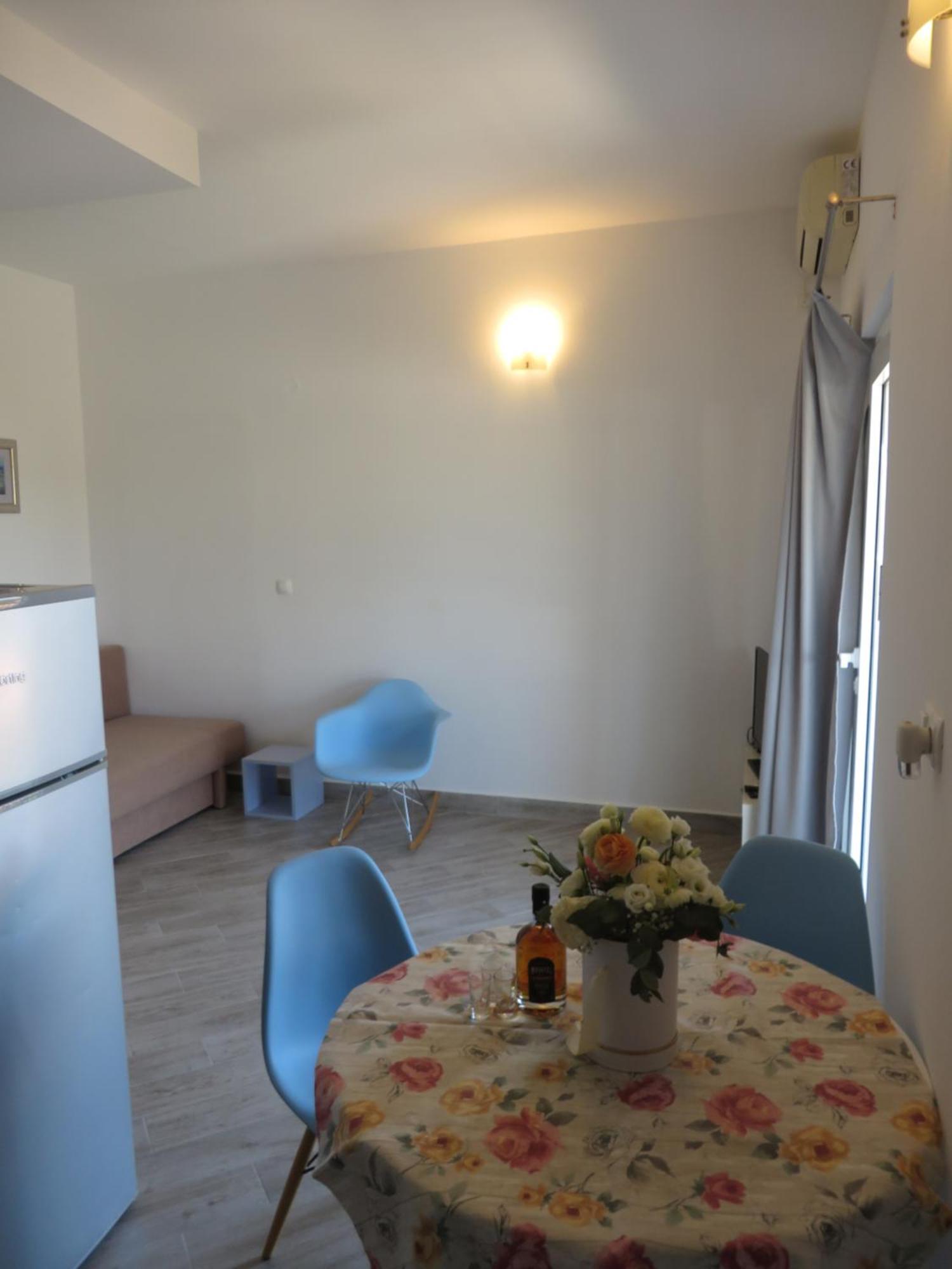 Apartments Tonka Pakoštane Rom bilde