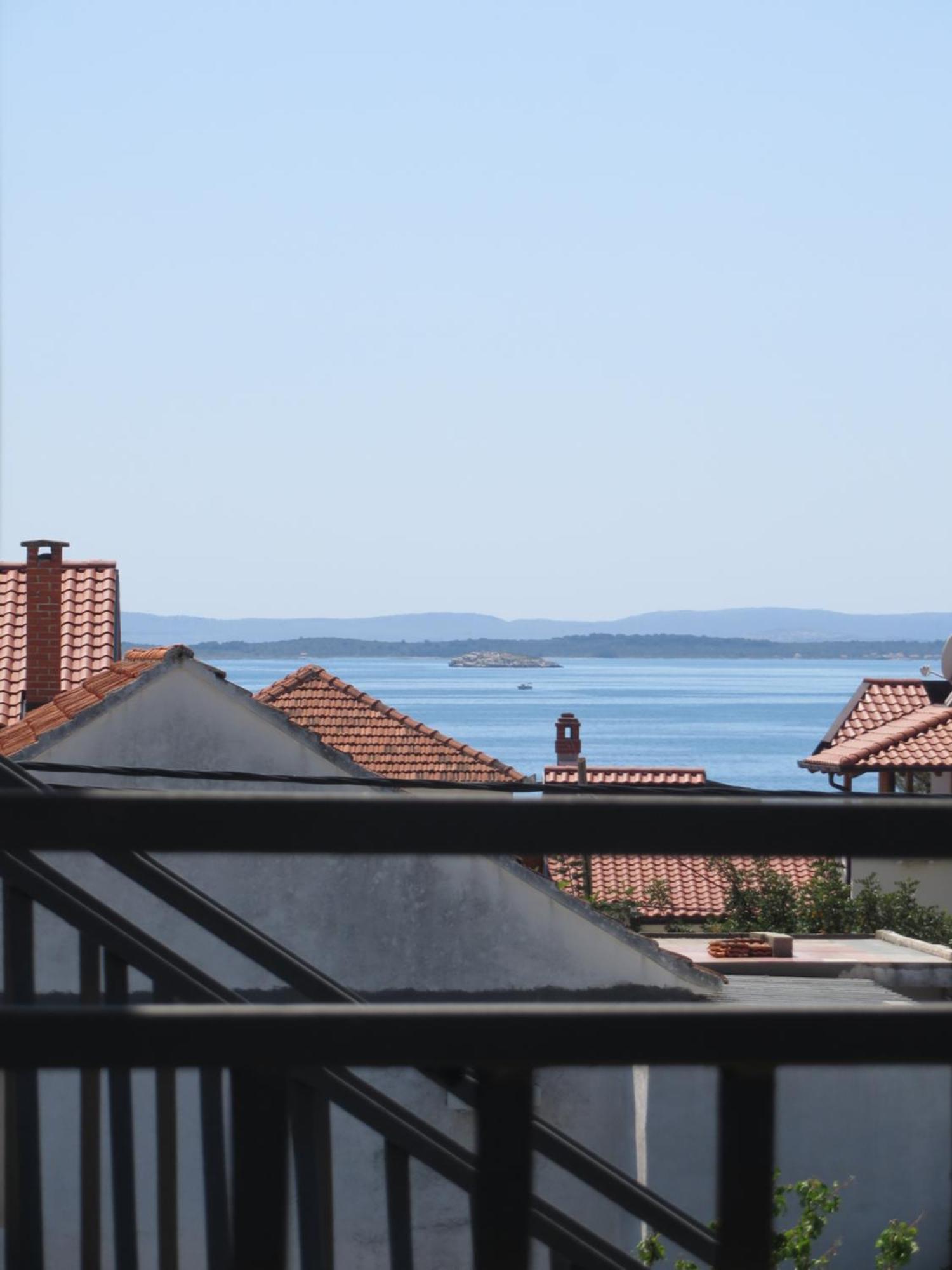 Apartments Tonka Pakoštane Eksteriør bilde