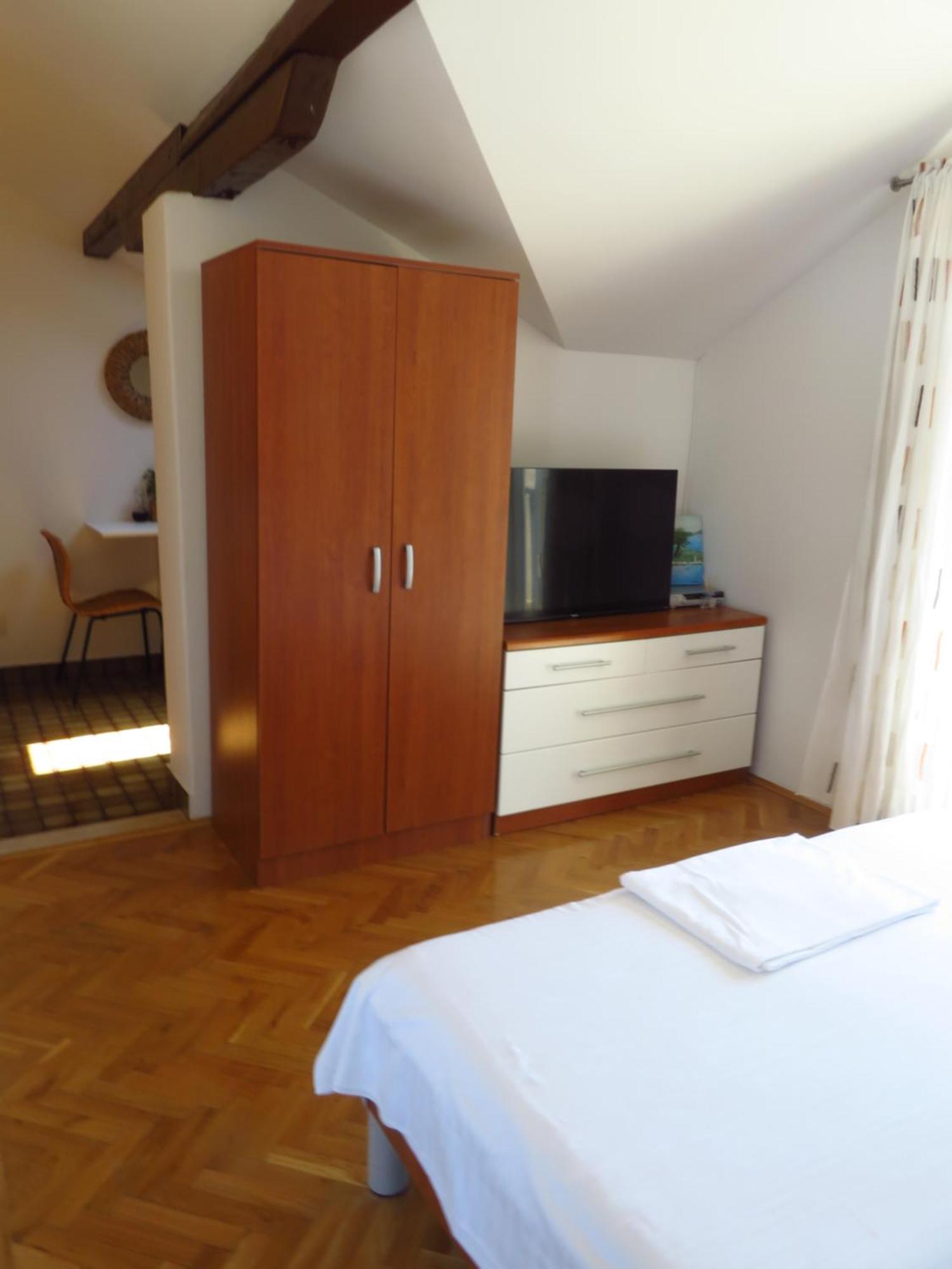 Apartments Tonka Pakoštane Rom bilde